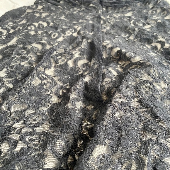 Halter neck black dress - Picture 7 of 7